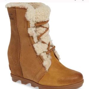 Sorel Joan Arctic wedge boot